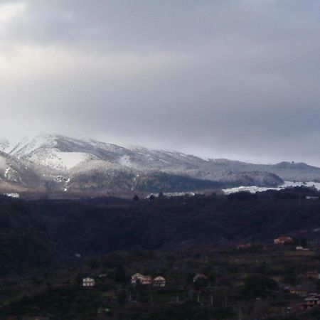 Gasthaus Il Ciliegio Dell 'Etna Giarre Exterior foto