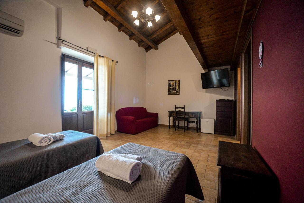 Gasthaus Il Ciliegio Dell 'Etna Giarre Exterior foto