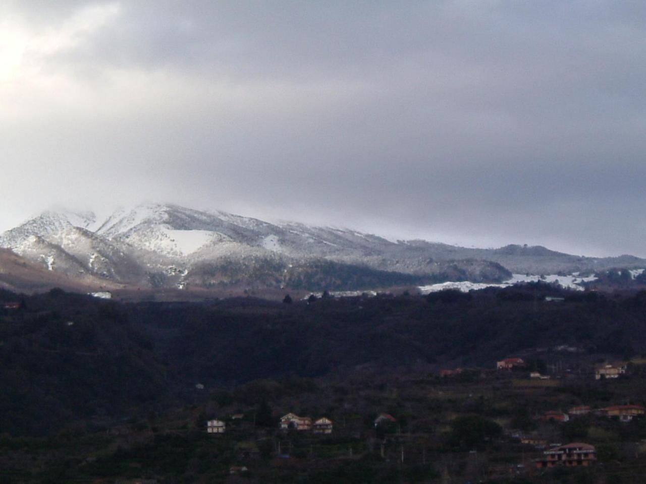 Gasthaus Il Ciliegio Dell 'Etna Giarre Exterior foto