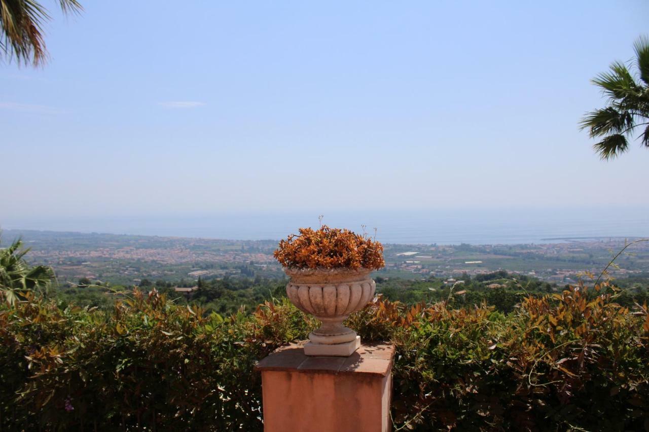 Gasthaus Il Ciliegio Dell 'Etna Giarre Exterior foto